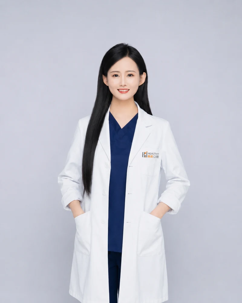 张莹医师形象照